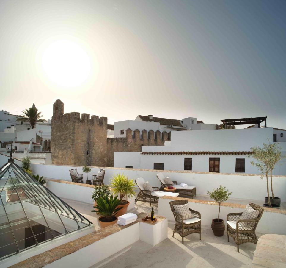 Hotel Plaza 18 - Grupo Califa Vejer de la Frontera Exterior foto
