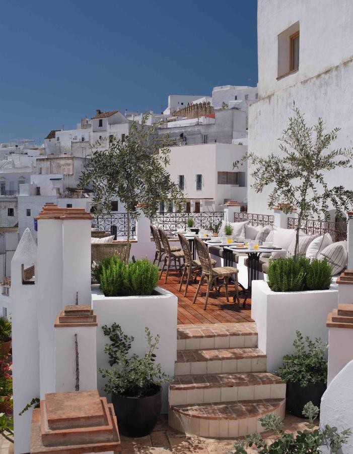 Hotel Plaza 18 - Grupo Califa Vejer de la Frontera Exterior foto